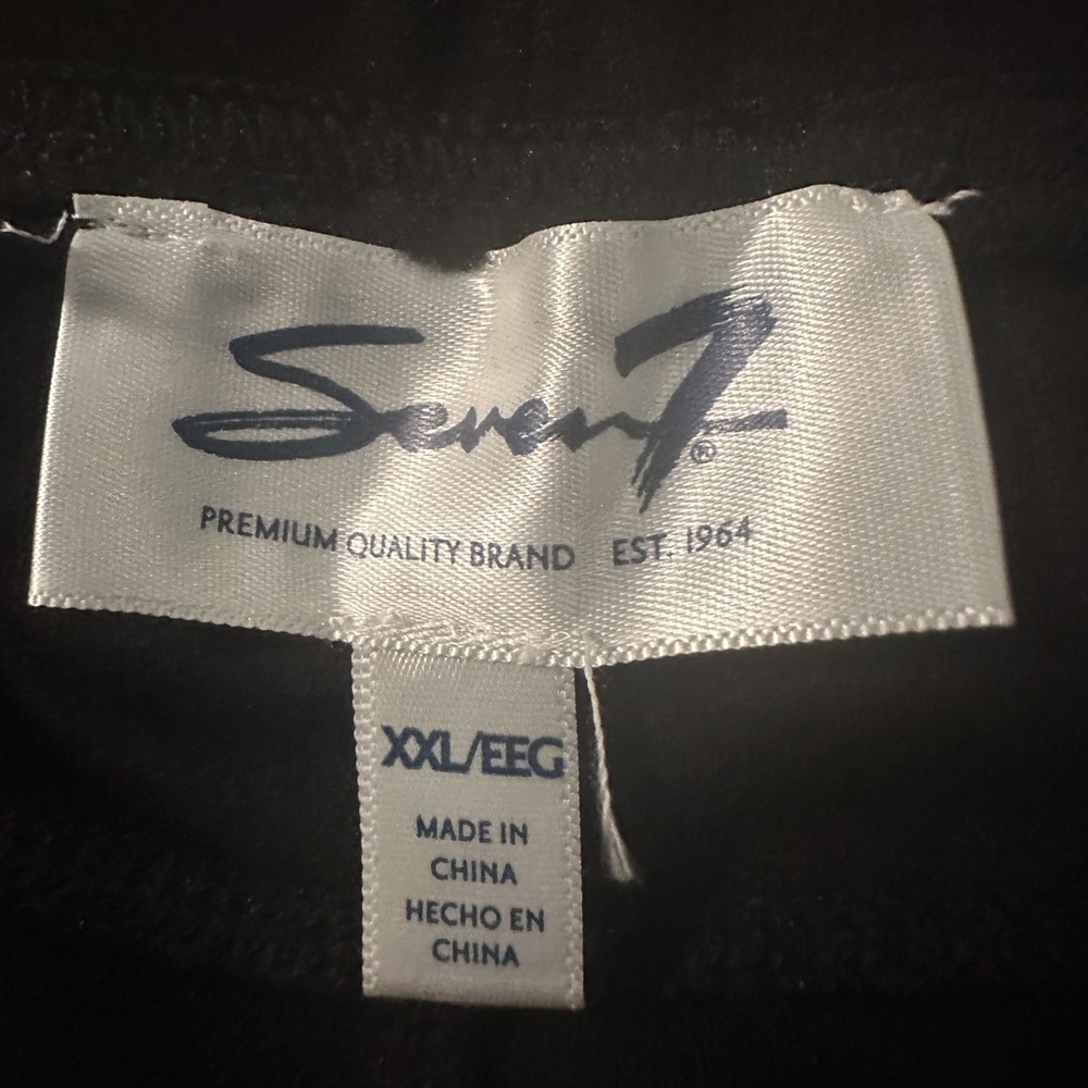 Pants - Picture 3 of 5